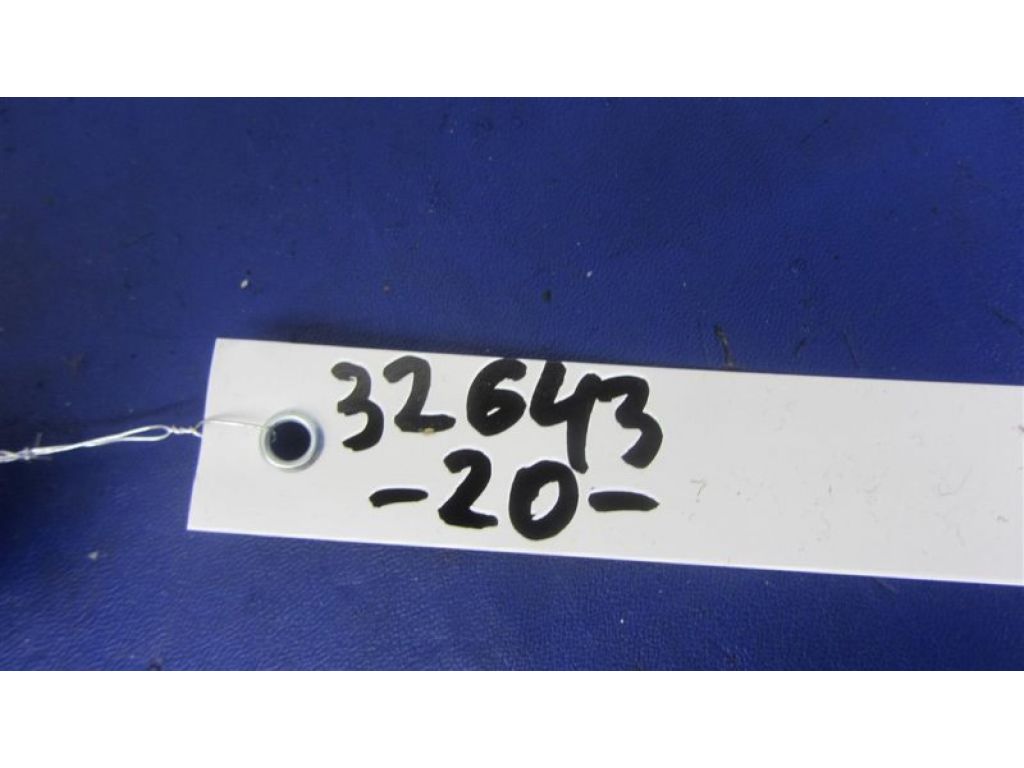 84140-06010 | Подрулевой переключатель лев. TOYOTA CAMRY 20 96-02 - Фото 2