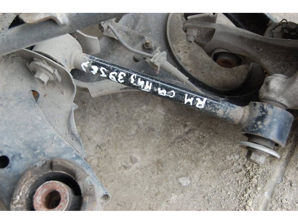 52340-TA0-A00 | Важіль задньої підвіски нижній поперечний прав. HONDA ACCORD CU8 / TSX 08-14