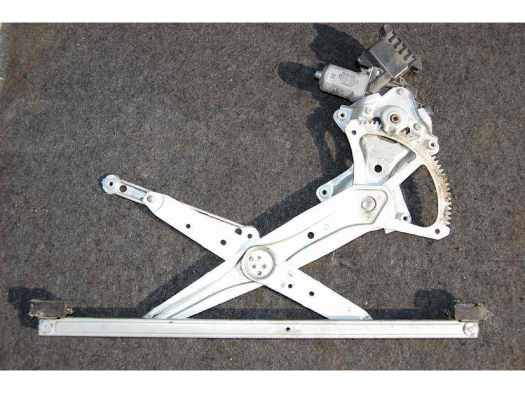 69801-33060 | Склопідйомник передн. прав. TOYOTA CAMRY 40 06-11