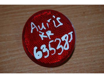 Катафот R правый TOYOTA AURIS 06-12