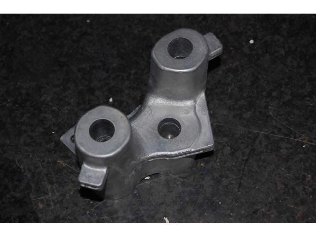 KD45-39-011 | Кронштейн двигателя MAZDA CX-5 (KE) 11-17 - Фото 2