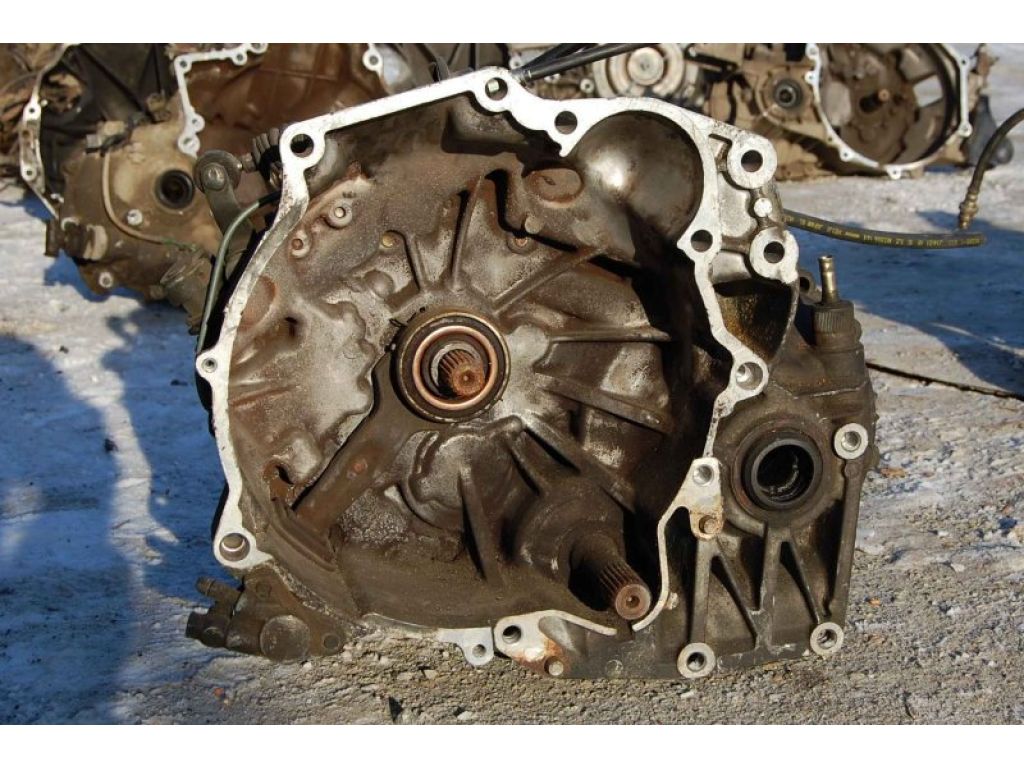 МКПП MITSUBISHI GALANT 87-93