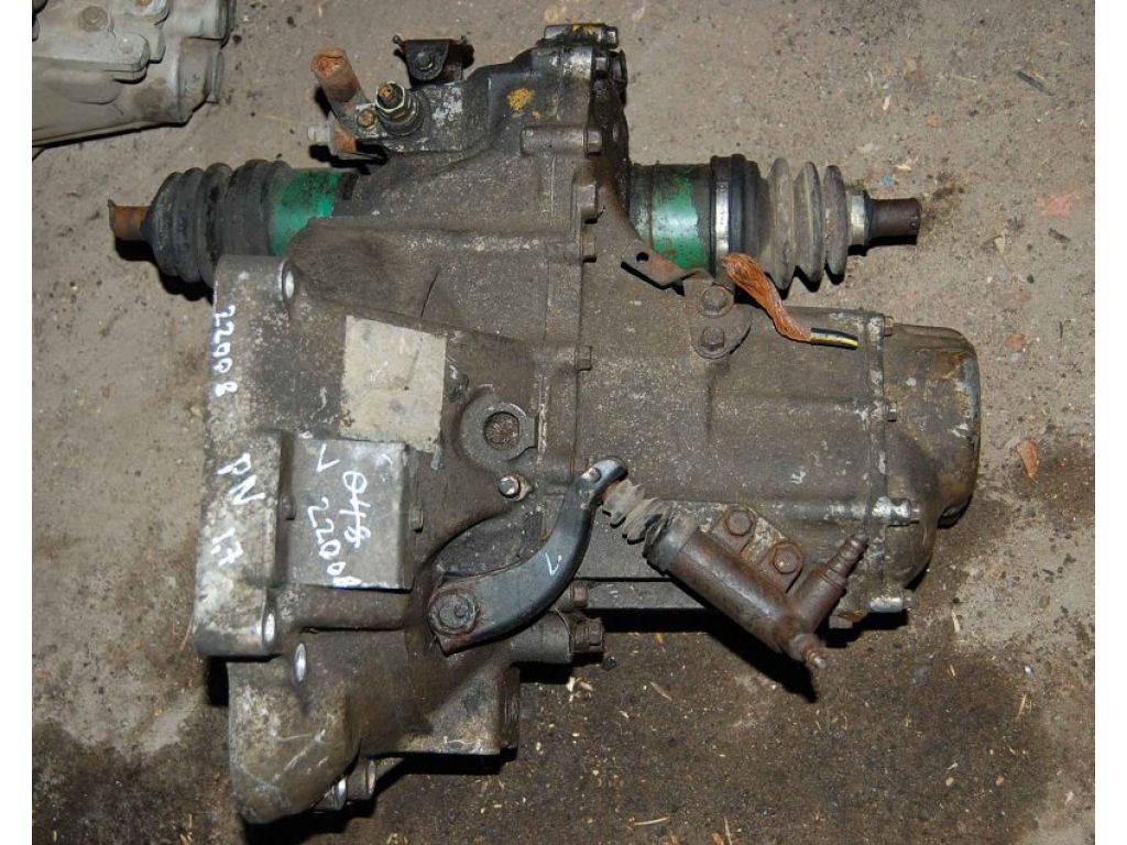 F520-17-111B | МКПП MAZDA 323 BG 89-94 - Фото 2