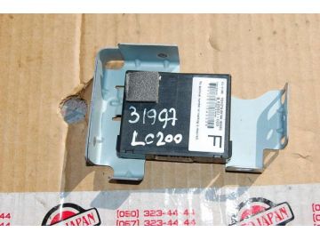 Блок электронный TOYOTA LAND CRUISER 200 08-21