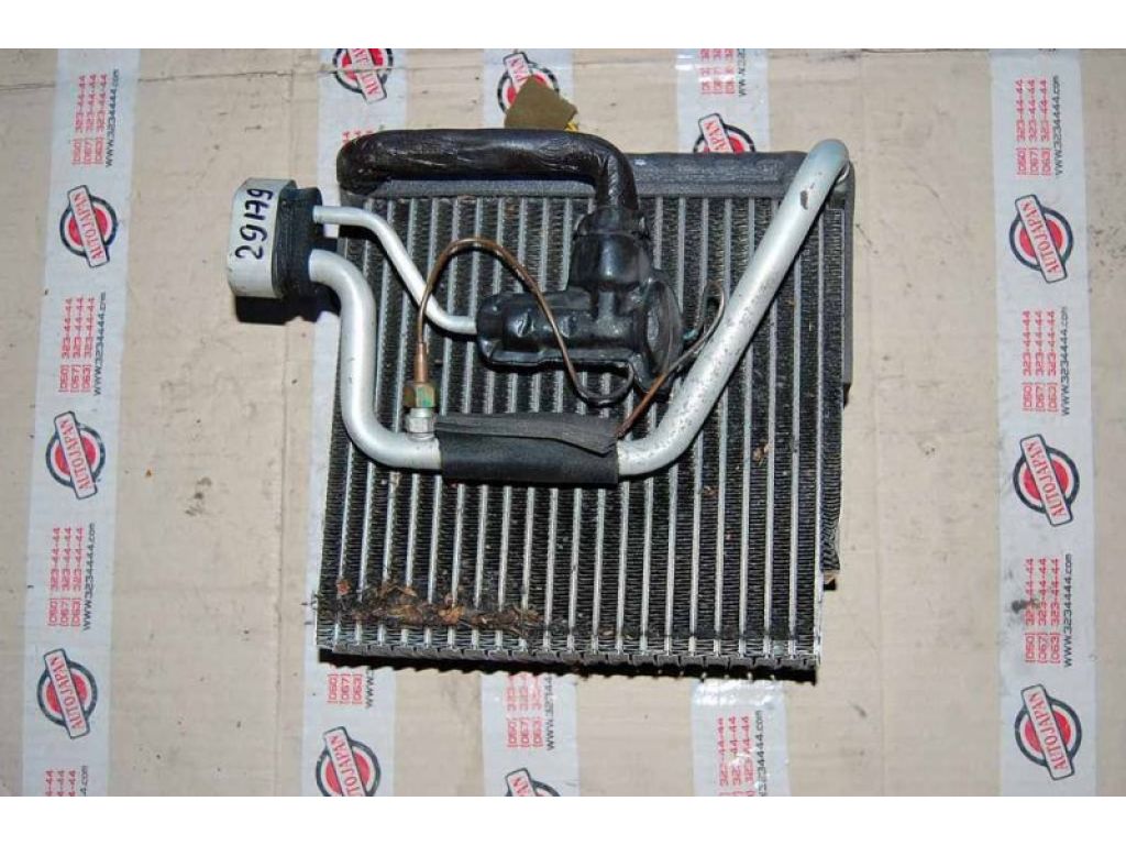 Испаритель кондиционера MITSUBISHI CARISMA 95-04