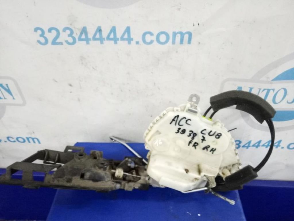 72110-TL0-E01 | Замок двері передн. прав. HONDA ACCORD CU8 / TSX 08-14