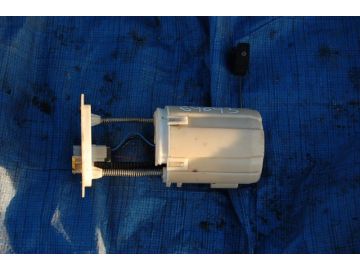Топливный насос LEXUS RX300/330/350/400 03-09