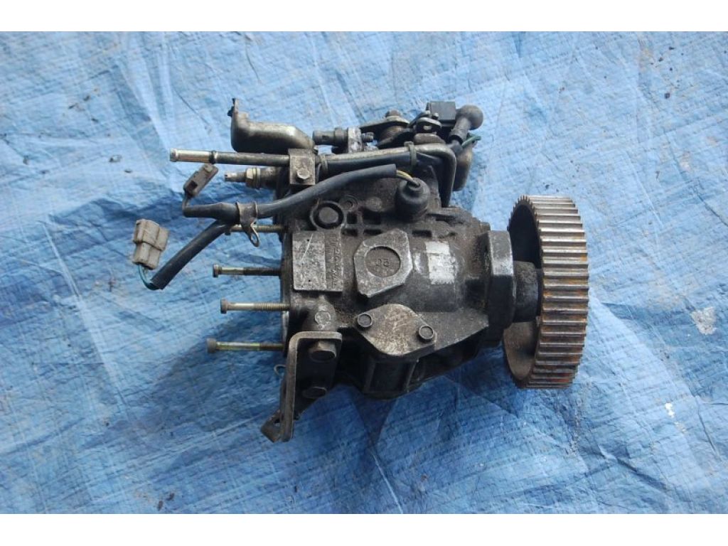 R202-13-800D | Паливний насос високого тиску (дизель) MAZDA E2200 E-SERIES 86-04