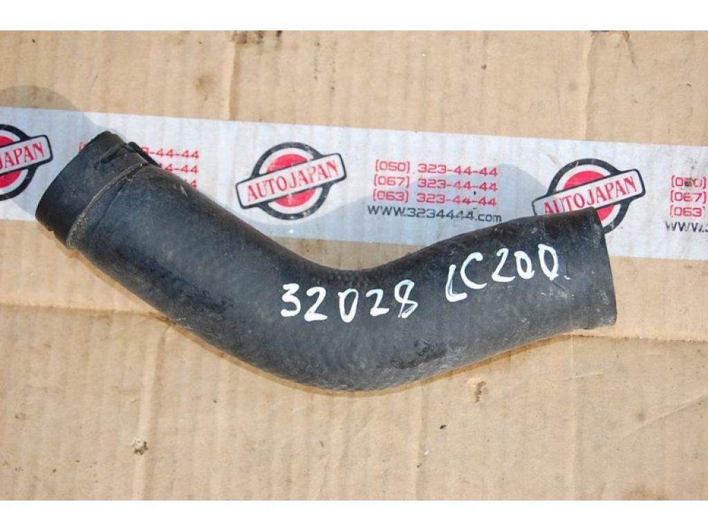 Патрубок системы охлаждения TOYOTA LAND CRUISER 200 08-21