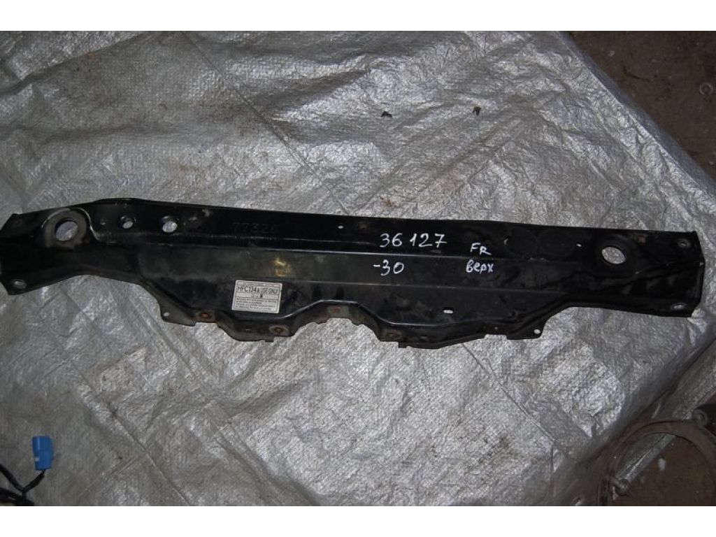 Панель передняя верхняя TOYOTA CAMRY 30 02-06