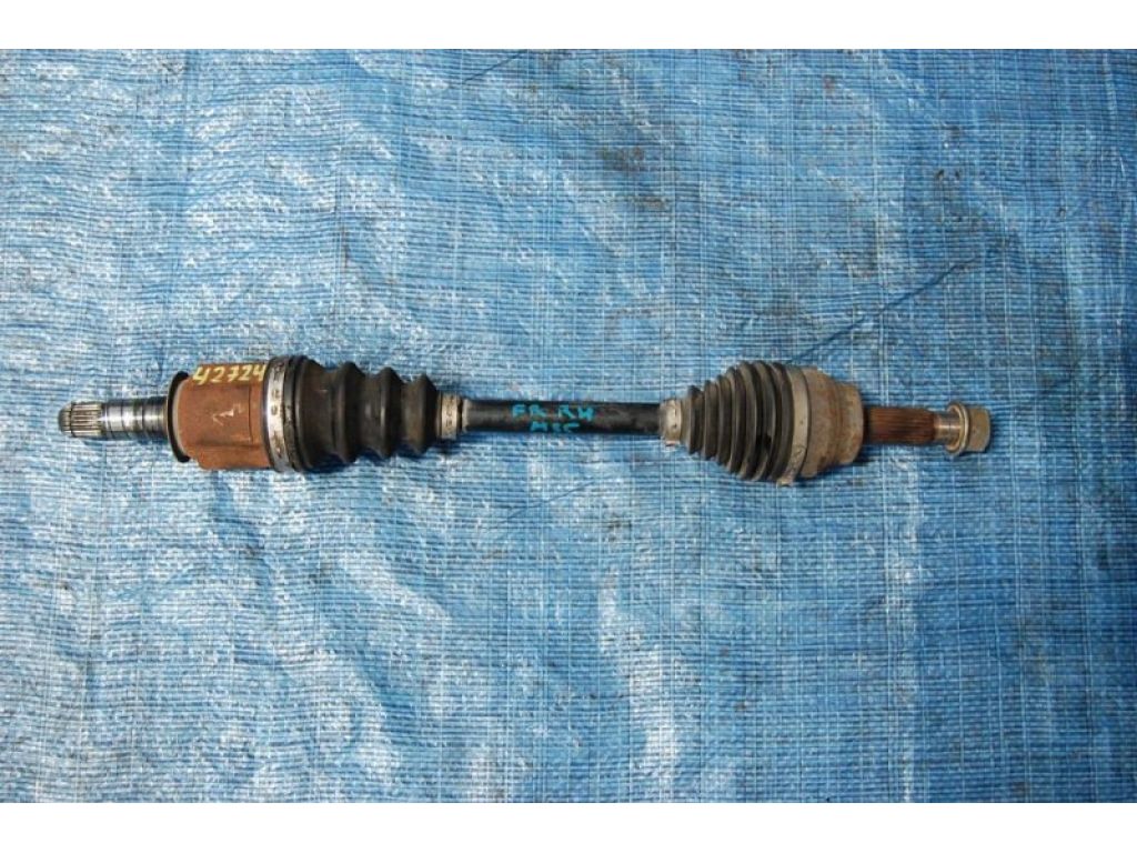 39100-EG000 | Привід передній прав. INFINITI M35/M45 04-10