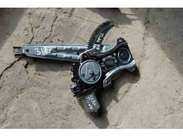 Склопідйомник задн. прав. NISSAN TIIDA/VERSA C11 04-11 Склопідйомник задн. прав. NISSAN TIIDA/VERSA C11 04-11