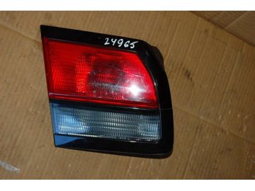 Ліхтар внутрішній задн. лів. MAZDA 626 GF 97-02
