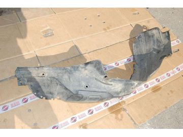 Подкрылок передн. прав. MAZDA 626 GE 91-97