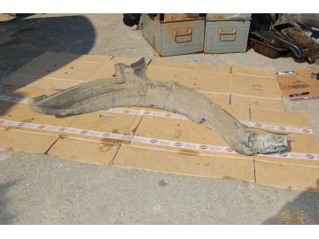 Підкрилок передн. лів. MAZDA 626 GD 87-91