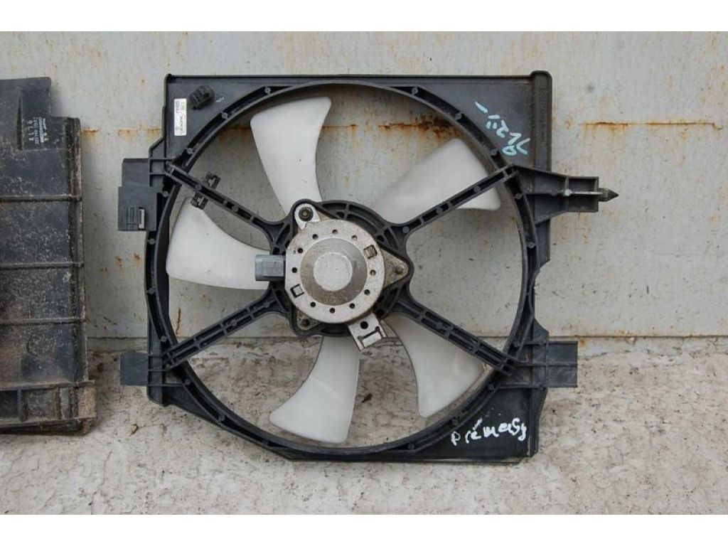 FP85-15-035A | Дифузор вентилятора основного радіатора MAZDA PREMACY 98-03