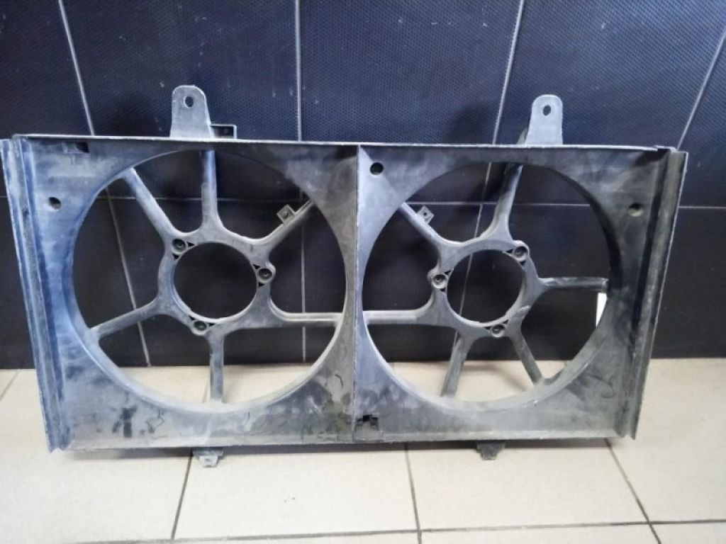 21483-9Y000 | Дифузор вентилятора основного радіатора NISSAN TEANA J31 03-07 - Фото 3