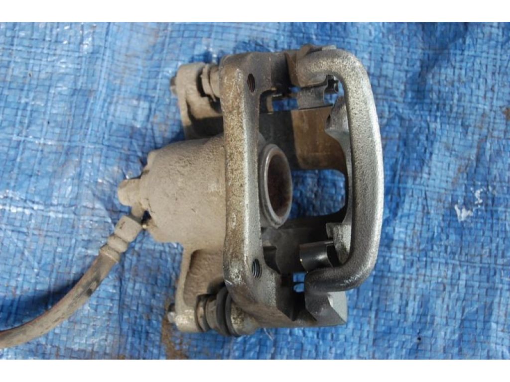 47830-0T010 | Супорт гальмівний задн. прав. TOYOTA VENZA 09-16 - Фото 2