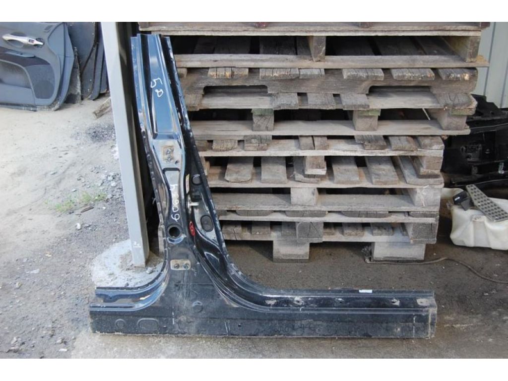 63210-SMG-305ZZ | Стойка кузова средняя прав. HONDA CIVIC 5D 06-11