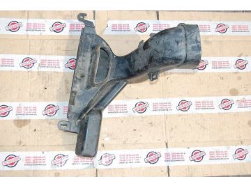 Повітрозабірник LEXUS RX300/330/350/400 03-09