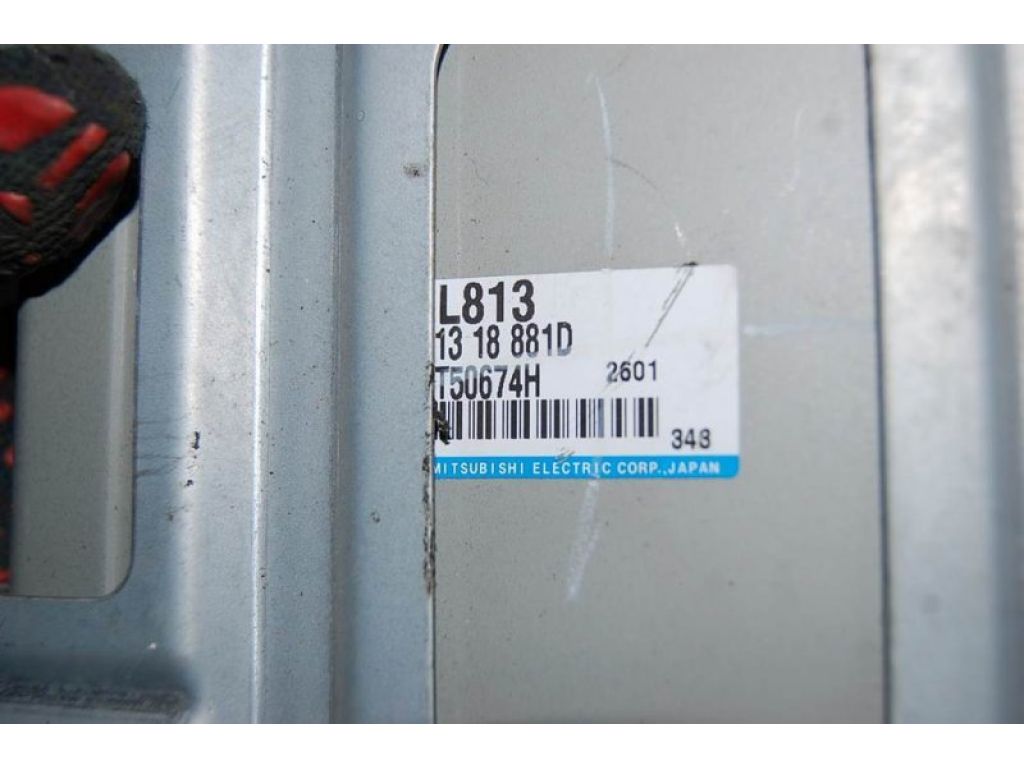 L813-18-881D | Блок керування двигуном MAZDA 6 GG 02-07 - Фото 3