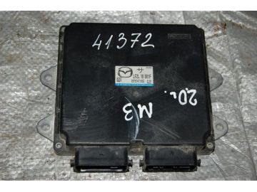 Блок керування двигуном MAZDA 3 BK 03-08