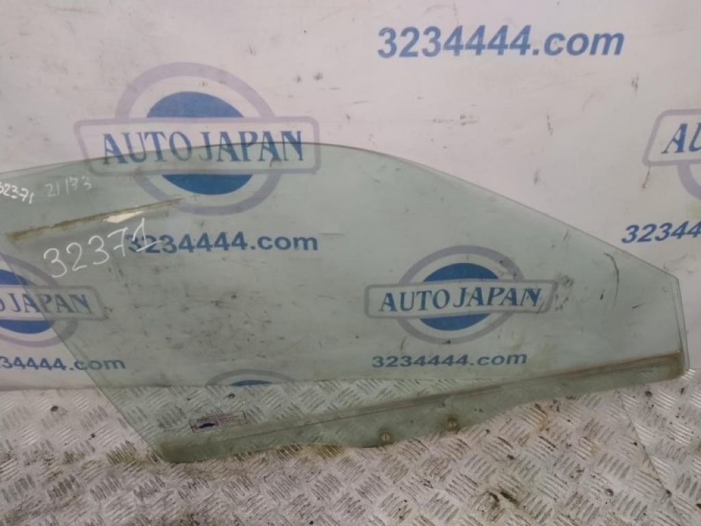 MB780188 | Стекло двери передн. прав. MITSUBISHI SIGMA 90-96