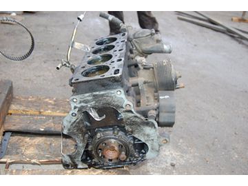 Блок двигателя MAZDA 626 GD 87-91