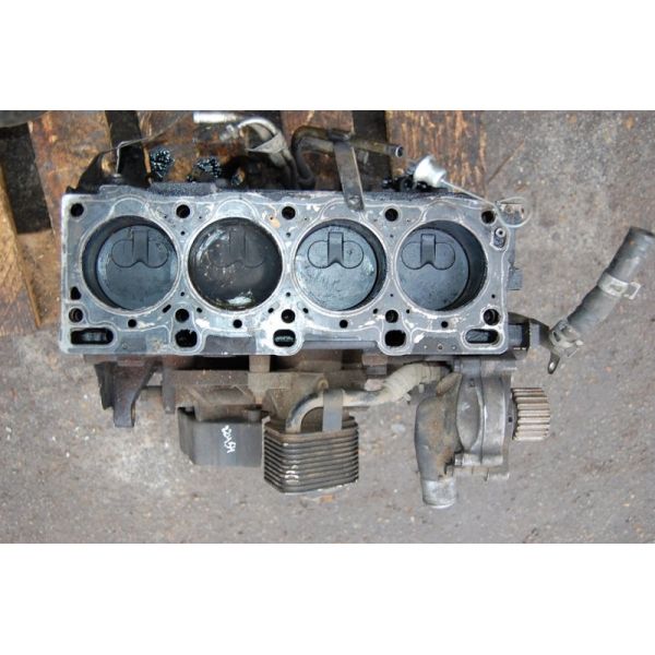 Блок двигуна MAZDA 626 GD 87-91 — 2
