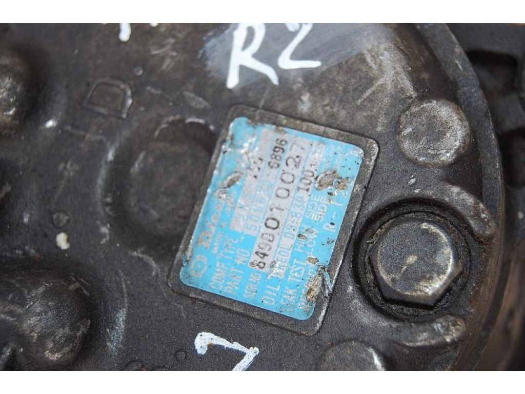 67D00A6P | Компресор кондиціонера MAZDA E2200 E-SERIES 86-04 - Фото 2