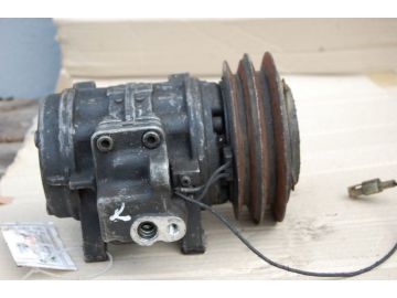 Компрессор кондиционера MAZDA 323 BG 89-94