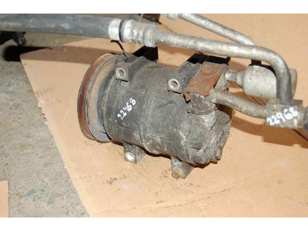 67D00A6P | Компресор кондиціонера MAZDA E2200 E-SERIES 86-04 - Фото 2
