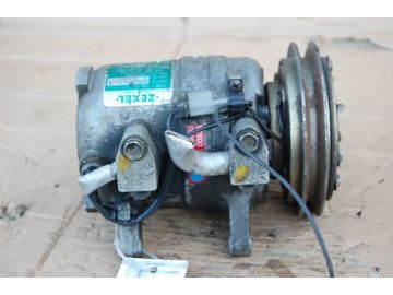 Компрессор кондиционера NISSAN SUNNY B12 85-90