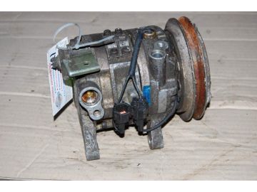 Компрессор кондиционера NISSAN SUNNY B12 85-90