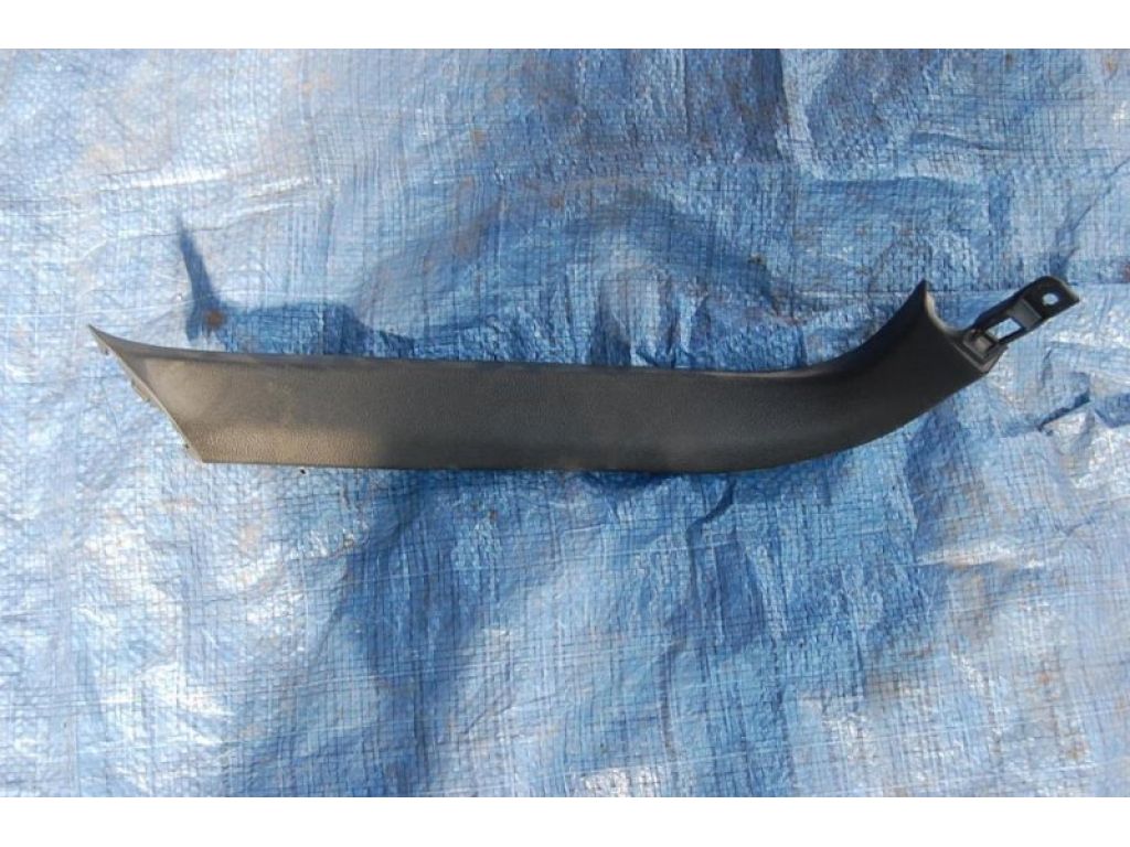 Обшивка крышки багажника MAZDA CX-7 06-12