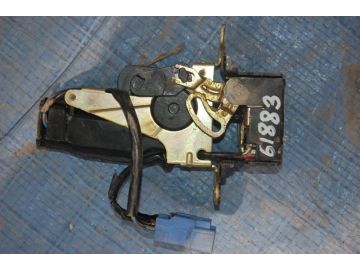 Замок кришки багажника TOYOTA MATRIX 02-08