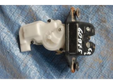 Замок крышки багажника HONDA CRV 06-12