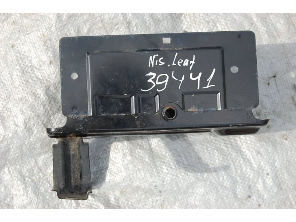 64860-3NA0A | Полка аккумулятора NISSAN LEAF 10-17