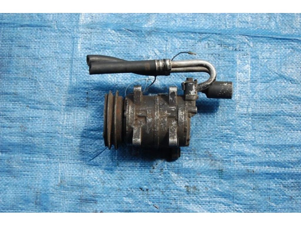 67D00A6P | Компресор кондиціонера MAZDA E2200 E-SERIES 86-04 - Фото 2