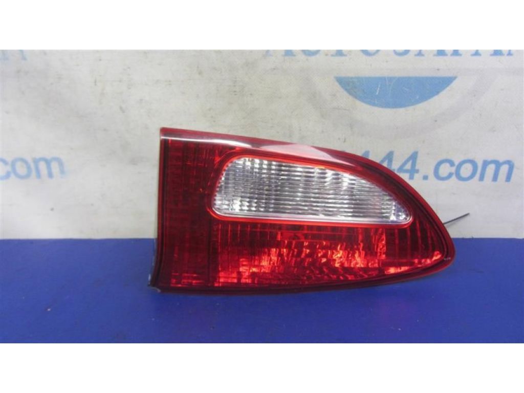 84251XA00A | Фонарь внутренний задн. прав. SUBARU TRIBECA B9 05-07