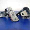 Петля двери MITSUBISHI L200 06-14
