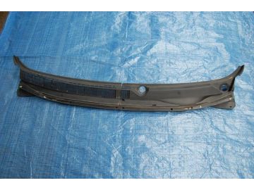 Пластик под лобовое стекло / Жабо TOYOTA MATRIX 02-08
