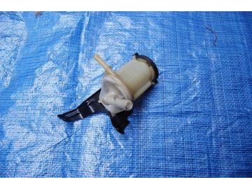 Бачок ГУР TOYOTA MATRIX 02-08 Бачок ГУР TOYOTA MATRIX 02-08