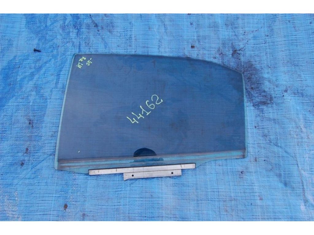 68114-33150 | Стекло двери задн. лев. TOYOTA CAMRY 40 06-11