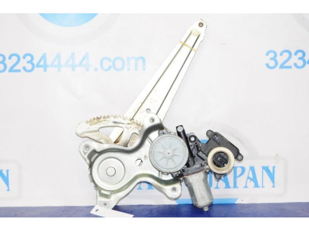 69804-33050 | Склопідйомник задн. лів. TOYOTA CAMRY 40 06-11