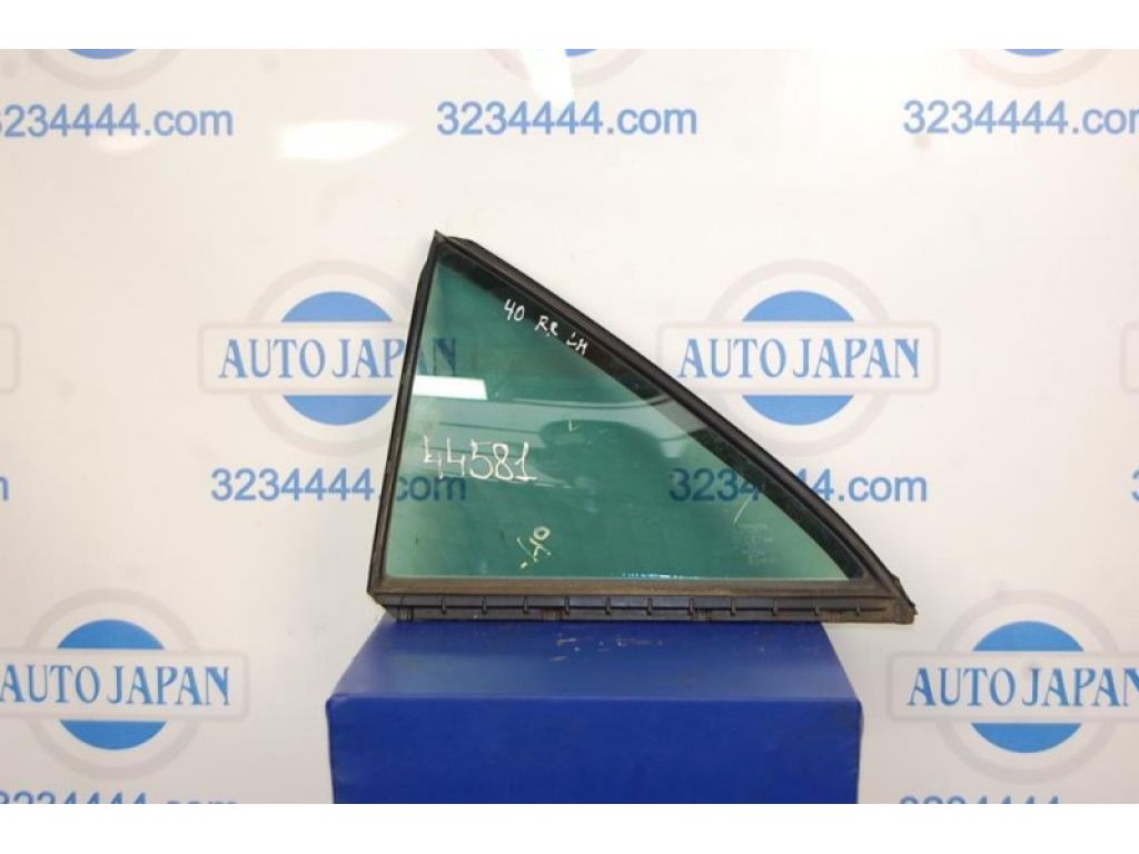 68124-33060 | Скло дверей глухе задн. лів. TOYOTA CAMRY 40 06-11