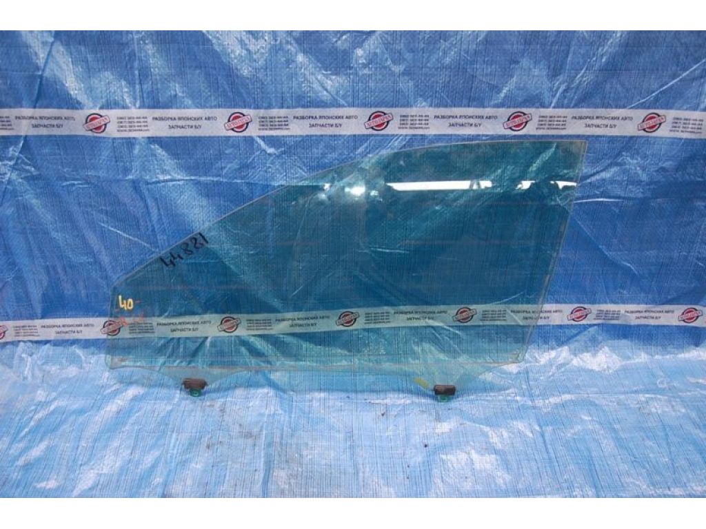 68102-33130 | Скло дверей передн. лів. TOYOTA CAMRY 40 06-11