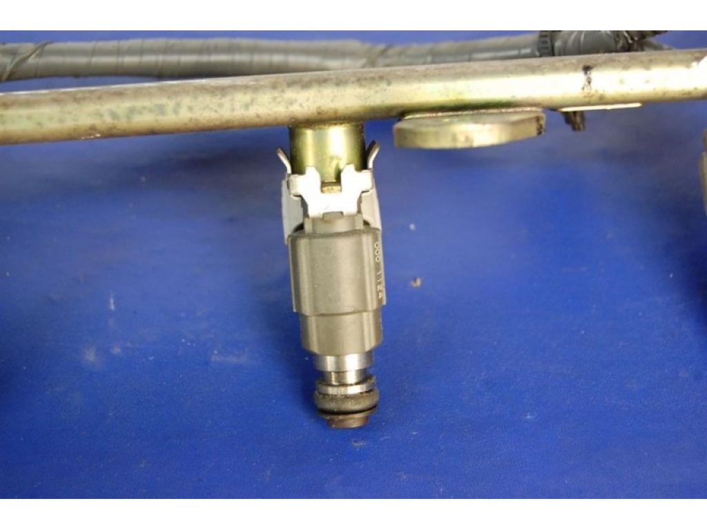 FBJC100 | Форсунка топливная NISSAN X-TRAIL T30 01-07 - Фото 2