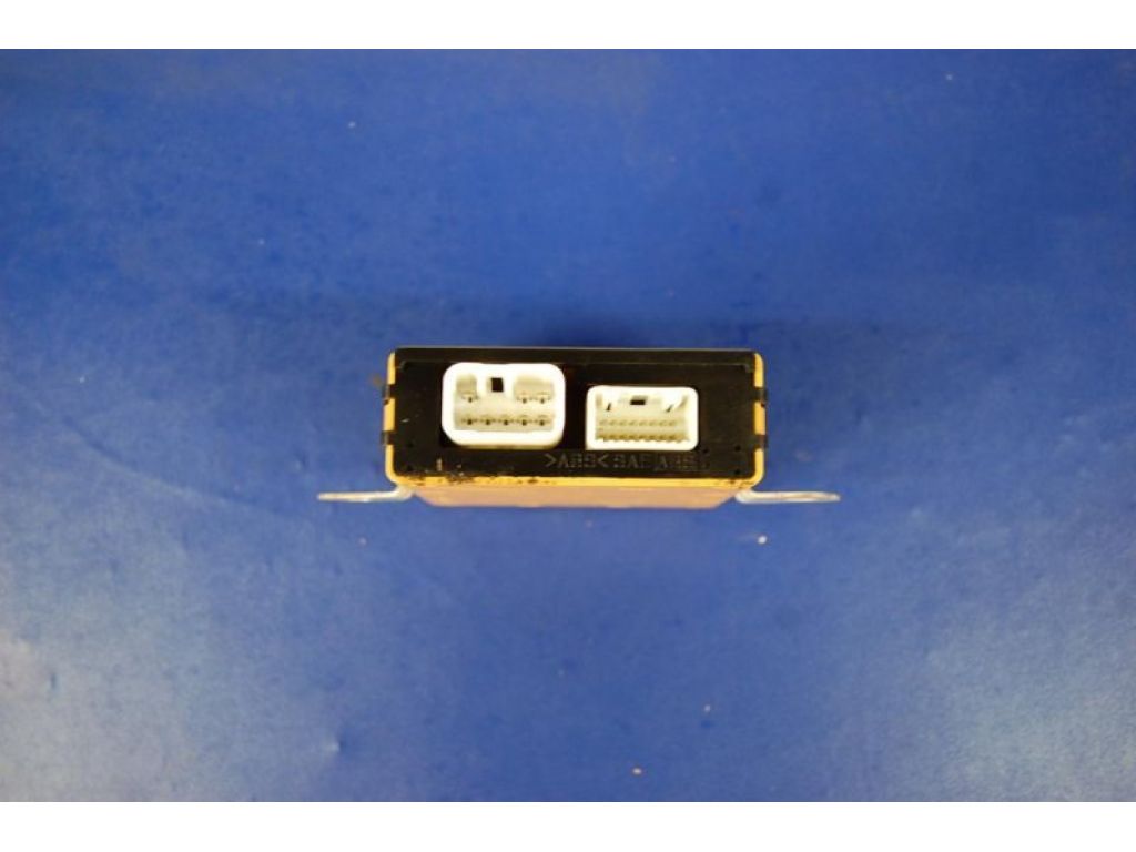 89430-0E010 | Блок керування дзеркалами LEXUS RX300/330/350/400 03-09 - Фото 2