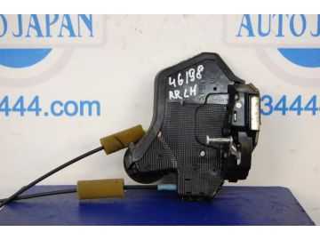 Замок двері задн. лів. LEXUS RX300/330/350/400 03-09